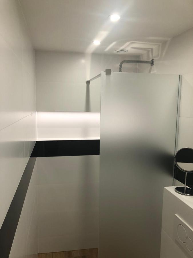 Klimatyzowane Apartamenty I Pokoje Przy Targach קילצה מראה חיצוני תמונה